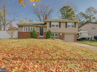 1201 Mardale Dr, Somerdale, NJ 08083