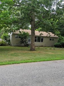 38 Dover Ave, Mastic, NY, 11950
