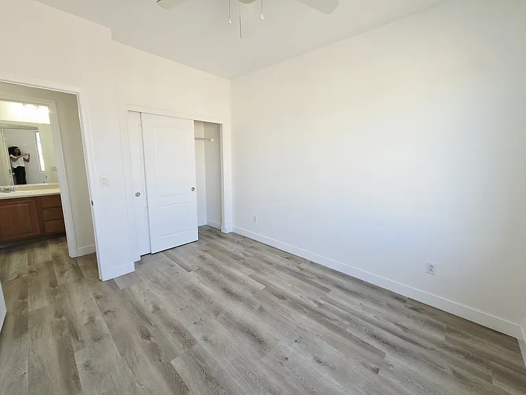 8237 Brilliant Pompon Pl — Photo 16