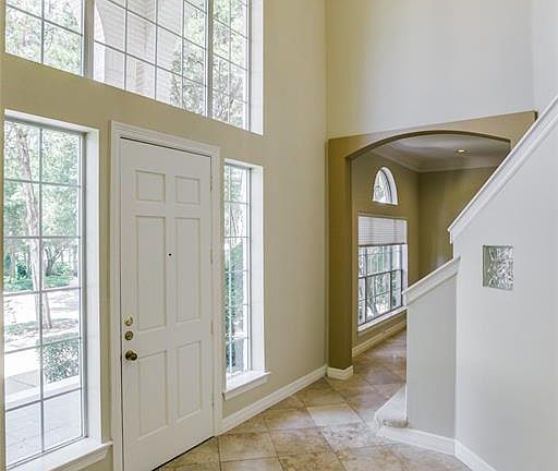 3rd image of 1248 Regents Park Ct