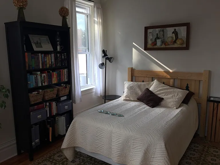 7033 Meade Pl #4 — Photo 2