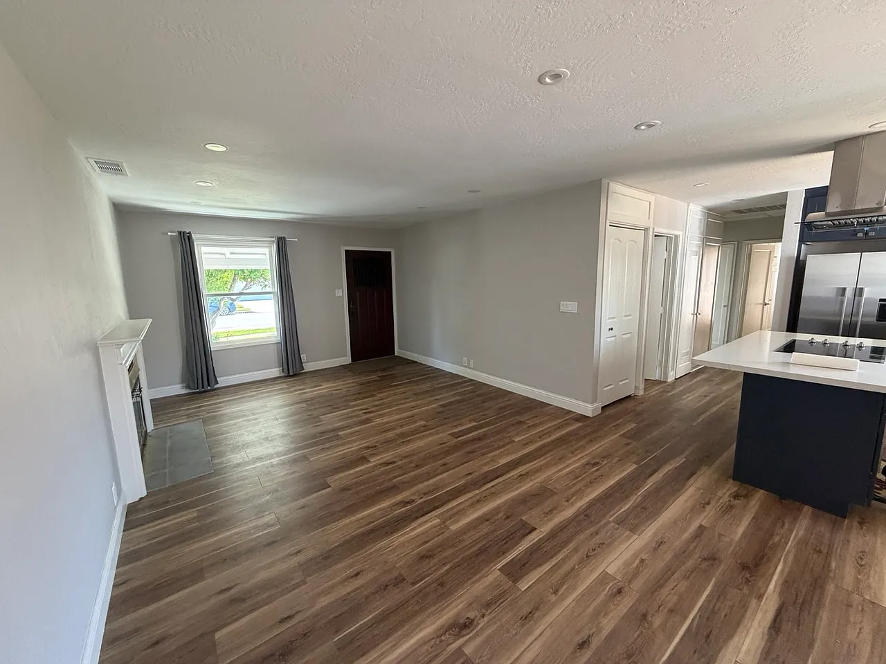 4 bed, 1312 sqft, $4,900 — Photo 4