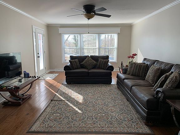 4th image of 1555 Bilbrey Park Dr