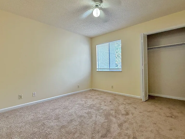 910 Brett Dr #117 — Photo 13