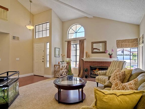 3rd image of 5212 Robinwood Dr