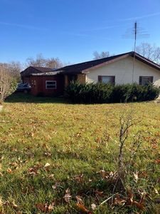 33696 Dye Ridge Rd, New Matamoras, OH, 45767
