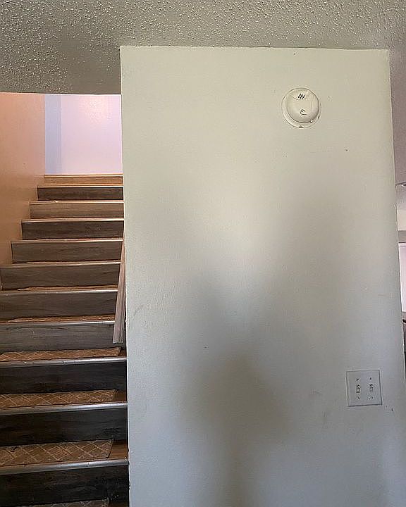 1st image of 4401 Woodland Dr