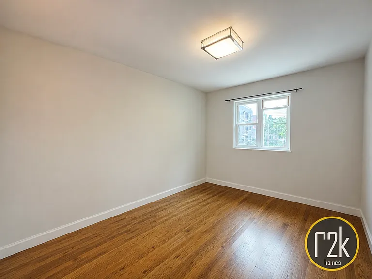 28-05 Newtown Ave #3F — Photo 9