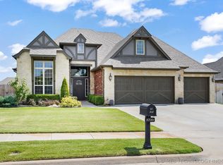 3709 S Yellowood Ave, Broken Arrow, OK 74011