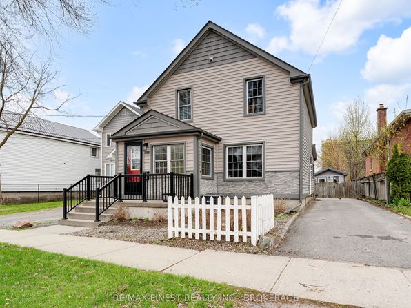 580 Macdonnell St, Kingston, ON K7K 4X1