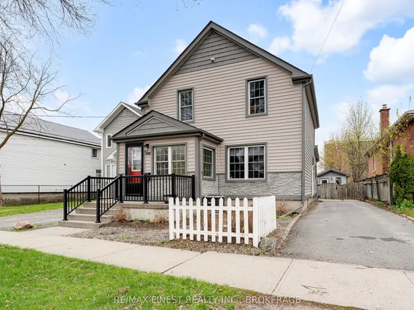 580 Macdonnell St, Kingston, ON K7K 4X1