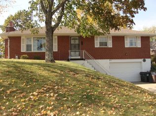525 S Gebhart Church Rd, Miamisburg, OH 45342