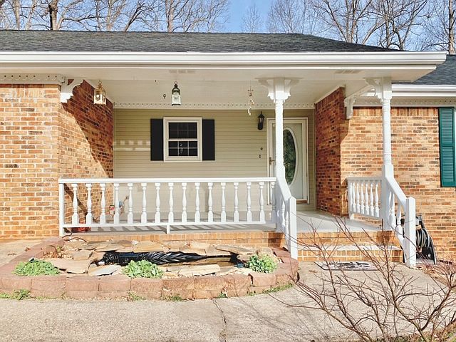 1st image of 1597 Isham Dr