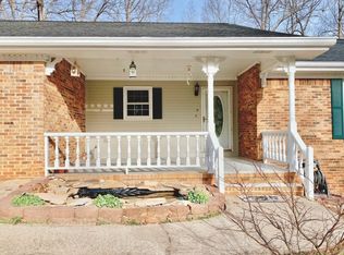 1597 Isham Dr, Lawrenceville, GA 30046