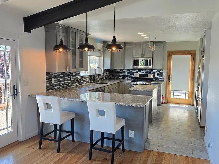 3525 Ashfork Dr — Photo 6