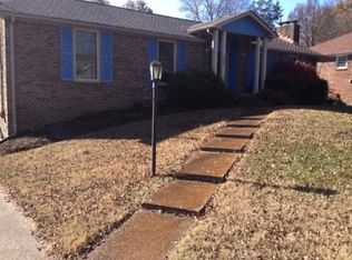 2945 Anderson Rd, Nashville, TN 37217