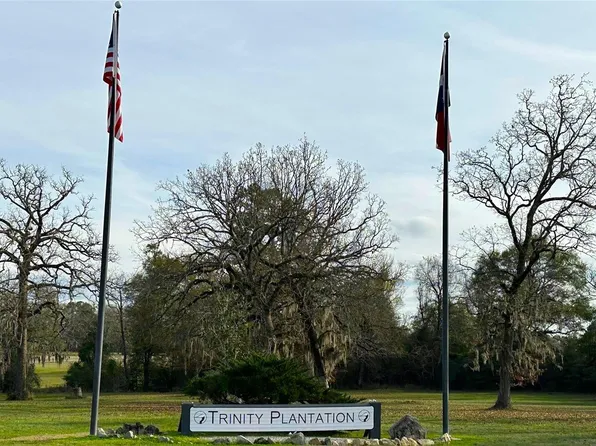 Crescent Farm Ln, Trinity, TX 75862