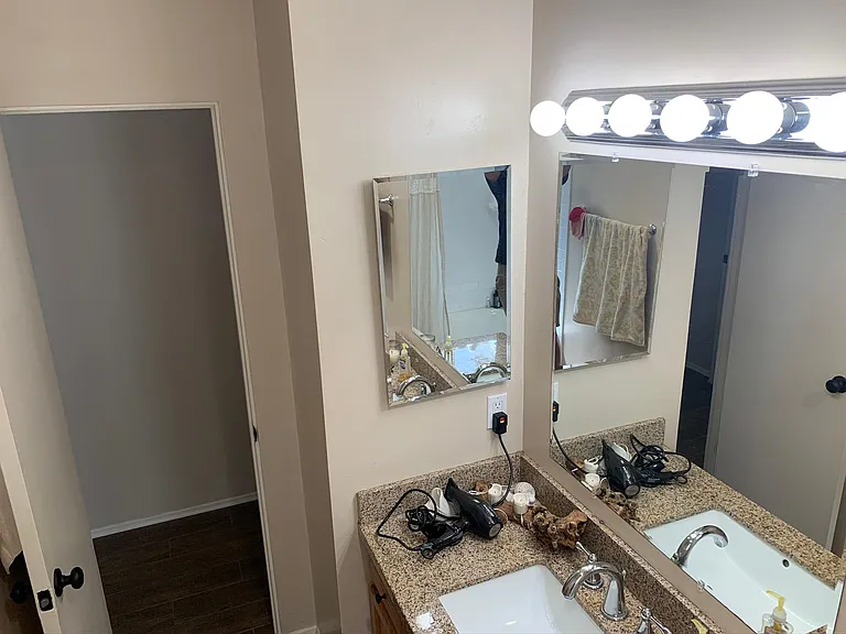 4975 Saratoga Ave #2 — Photo 8