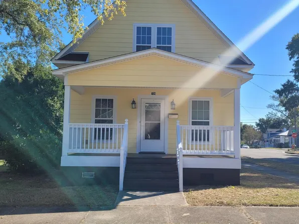 704 N 8th Street, Wilmington, NC 28401