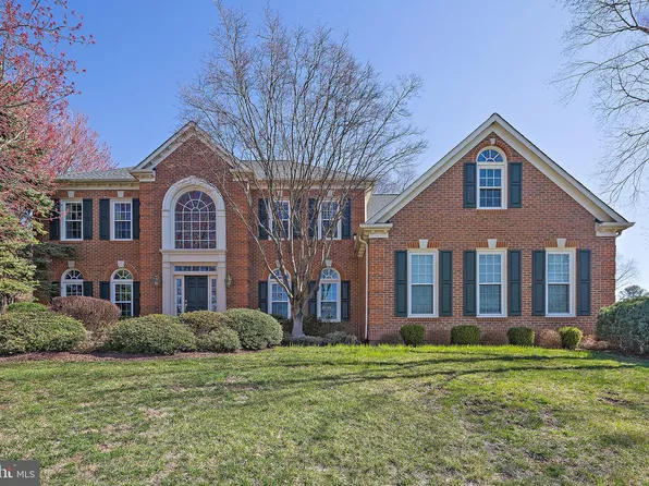 16617 Harbour Town Dr, Silver Spring, MD 20861