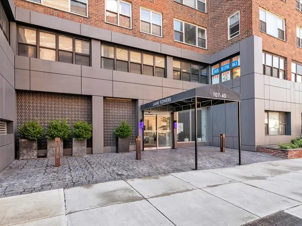 107-40 Queens Boulevard image 1 of 14