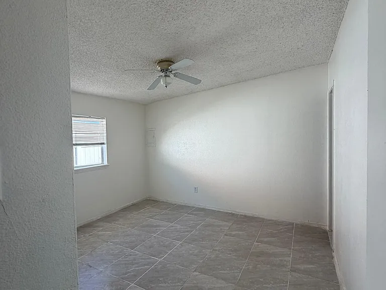 12708 Cloudview Ave NE — Photo 9