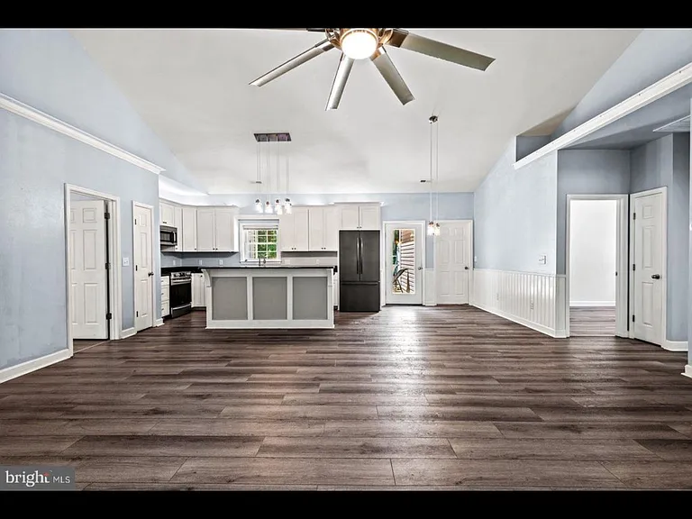 134 Pioneer Trl — Photo 3