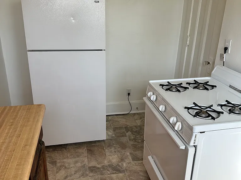 4828 Glenway Ave — Photo 28