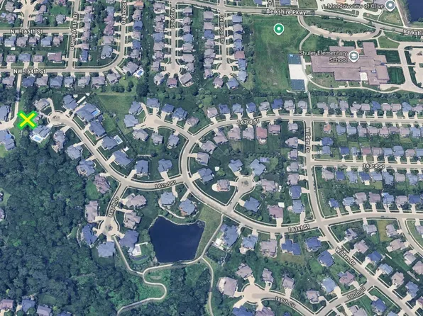 3101 162nd St, Urbandale, IA 50323