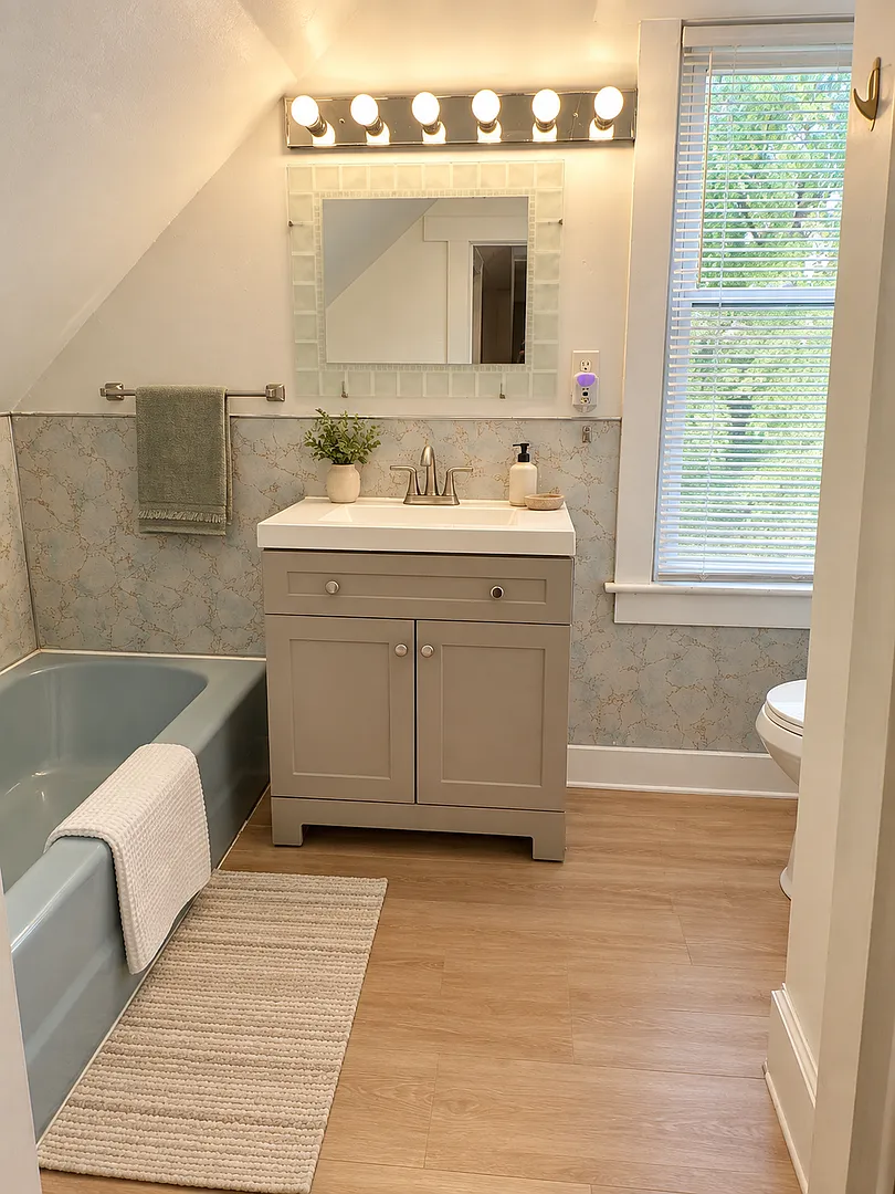 228 Main Street Orono, ME — Photo 4