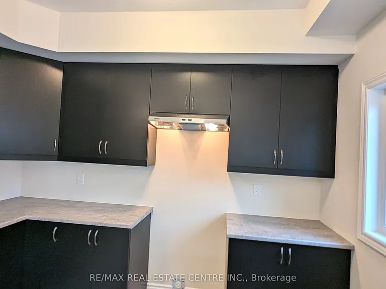 620 Colborne St W #72 — Photo 21