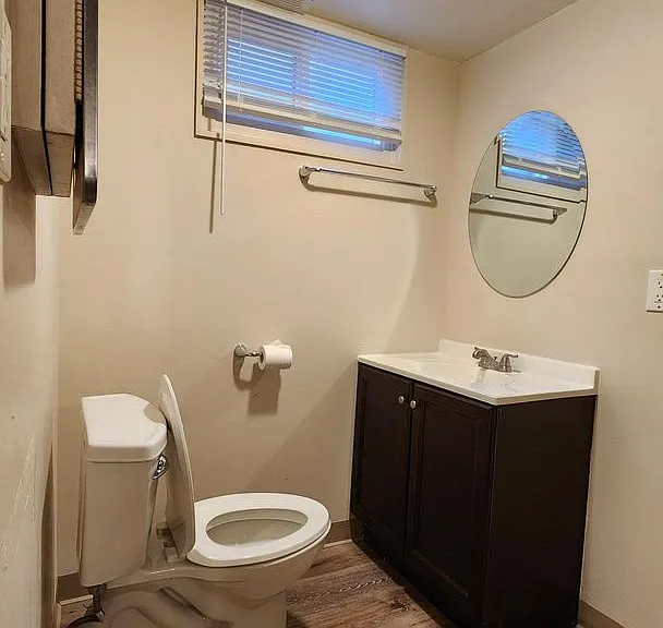 416 Evans Ave #B — Photo 9