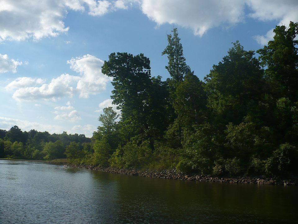 1st image of Kathryn Ln #6
