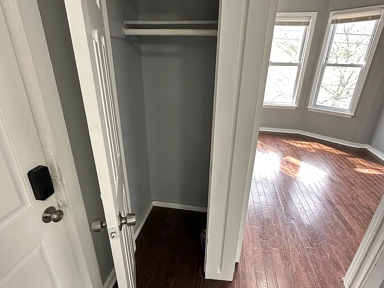 593 Winchester Ave #3L — Photo 19