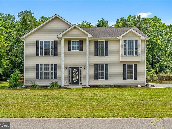 2nd image of 161 Sharons Ln
