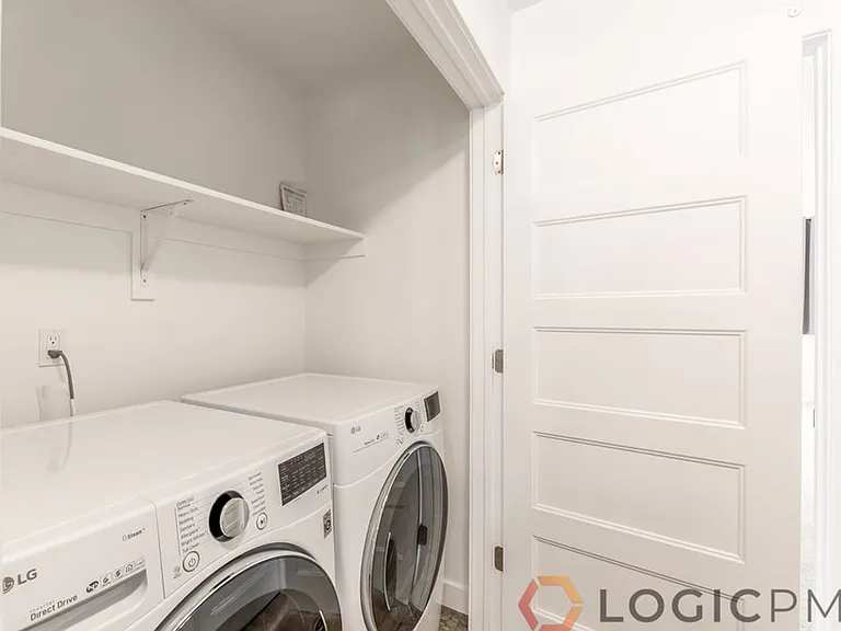 10592 S Redknife Dr — Photo 16