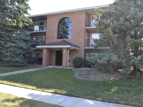 4933 E Circle Dr APT 111, Crestwood, IL 60418