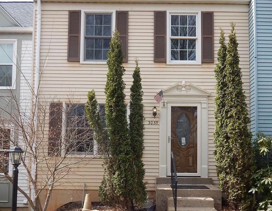 1st image of 3055 Braxton Wood Ct