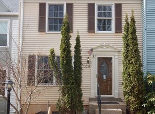 3055 Braxton Wood Ct, Fairfax, VA 22031
