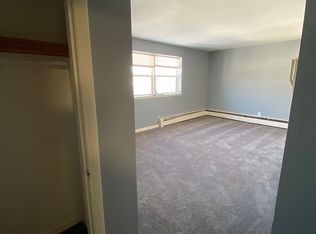 7708 W National Ave APT 16, West Allis, WI 53214