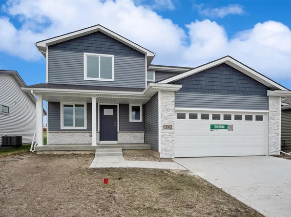530 NW Rockwood Ln, Grimes, IA 50111