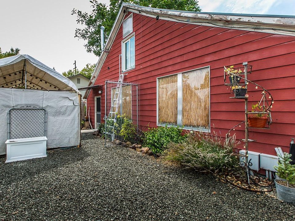 1st image of 1837 Main St Unit D