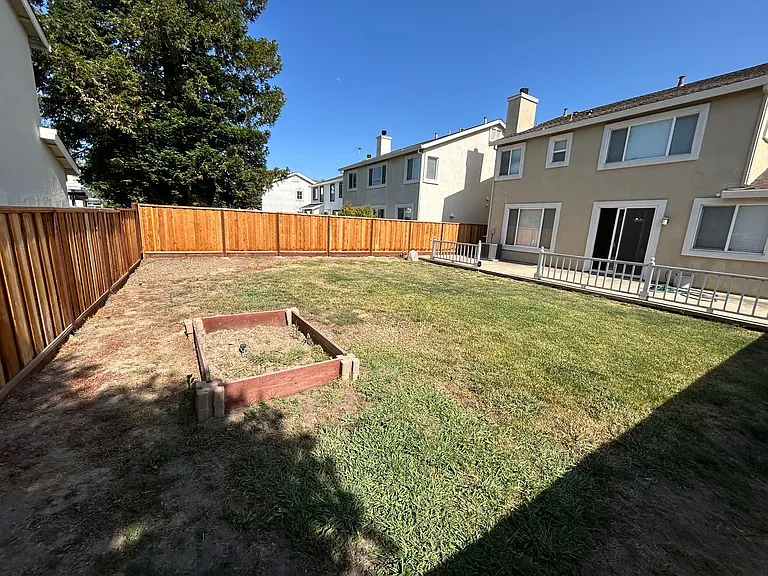 667 Harold Smith Dr — Photo 22