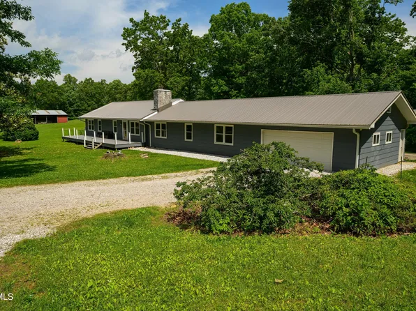 378 Old Gobey Rd, Wartburg, TN 37887