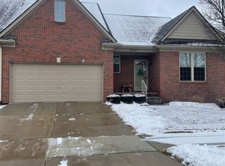 22528 Cass River Dr, Macomb, MI 48042