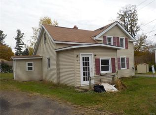 2 Cemetery Dr, Hannibal, NY 13074