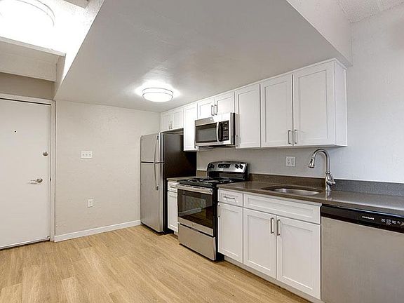 4th image of 950 N Lafayette St #76dcfddpr