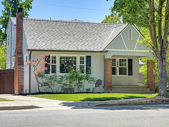 3rd image of 964 Vallejo Way