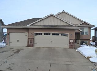 9100 W Norma Trl, Sioux Falls, SD 57106