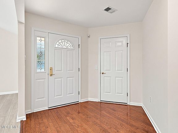 3rd image of 50 Rosewood Drive